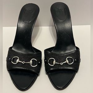 GUCCI
Black GG Canvas Horsebit Slide